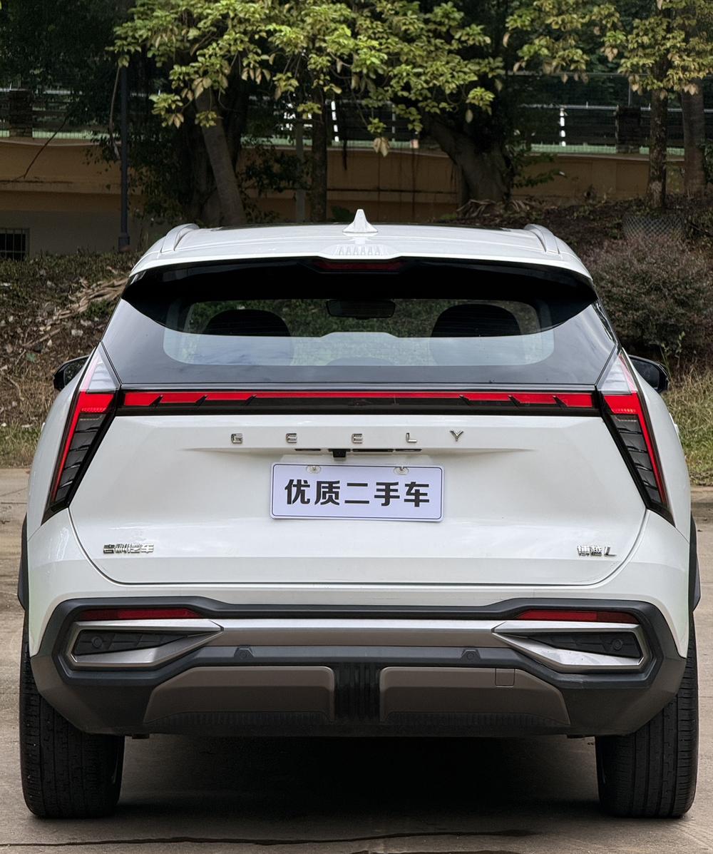 GEELY Boyue L 2022 car image #4