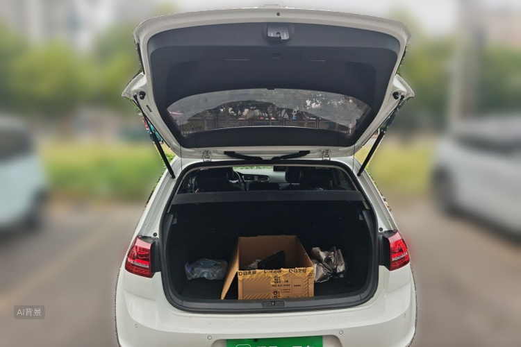 Volkswagen Golf 2017 car image #21