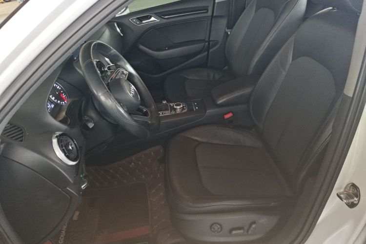 Audi A3 2017 car image #15
