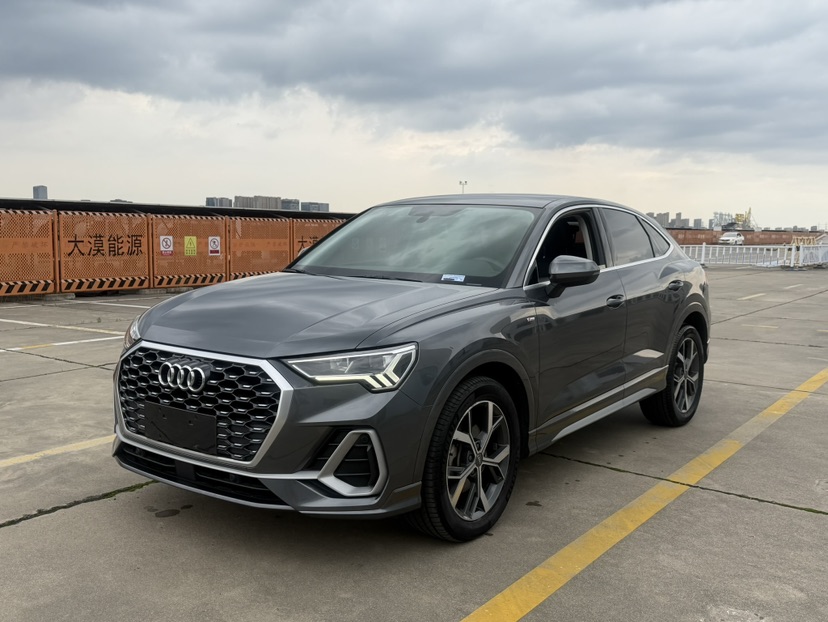 Audi Q3 Sportback 2021 Audi Q3 Sportback 2021 car image