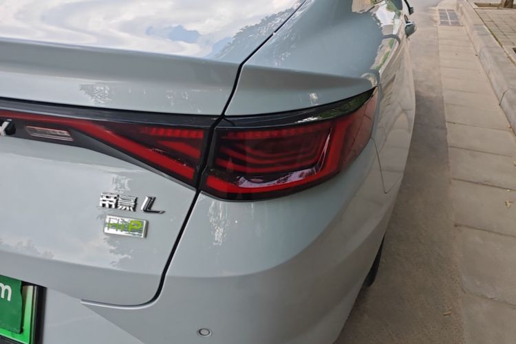 GEELY Emgrand L HiP 2022 car image #8