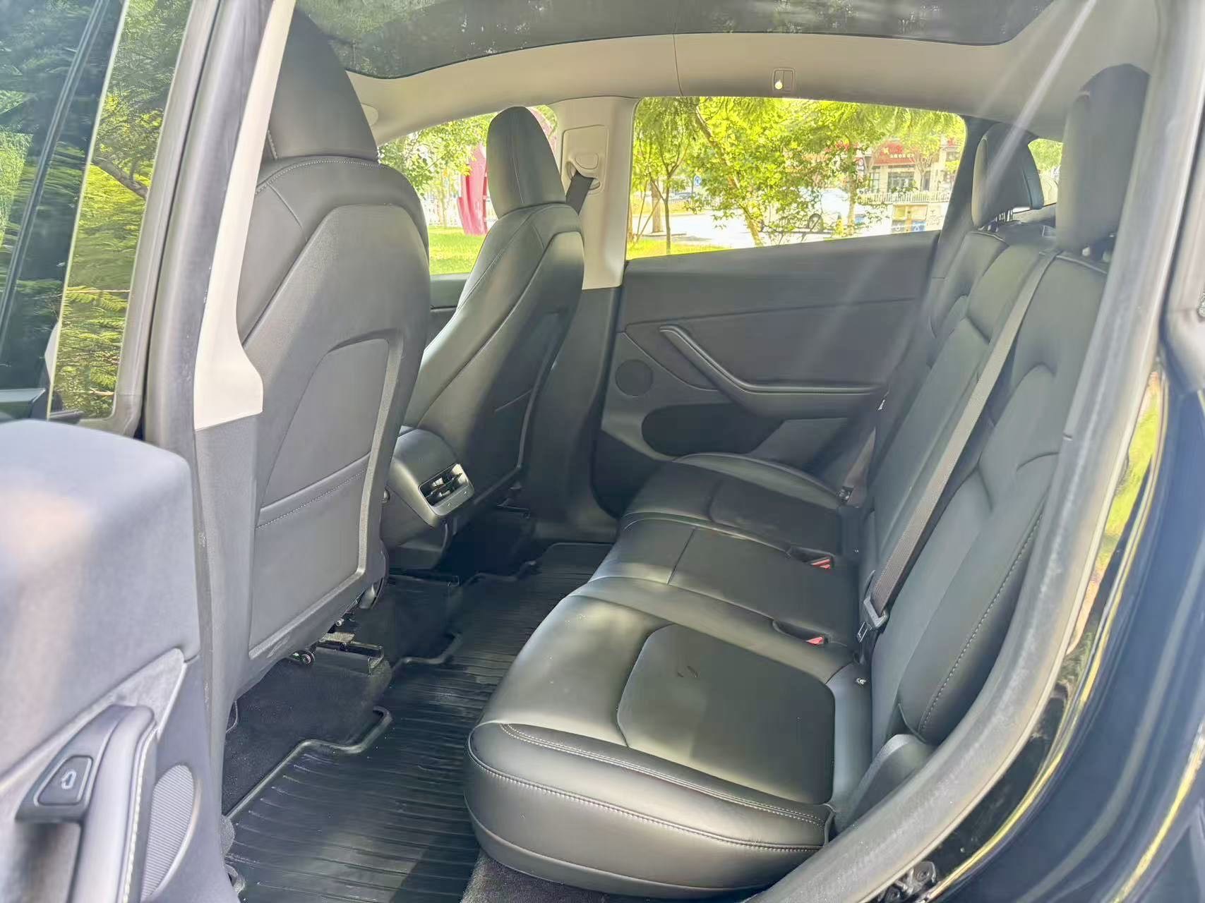 Tesla Model Y 2022 car image #5