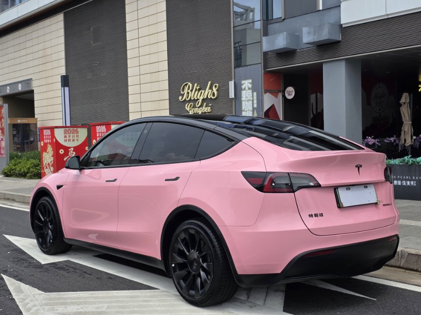 Tesla Model Y 2022 car image #4