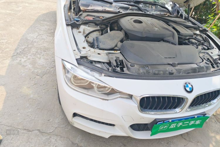 BMW 3 Series 2017 car image #8