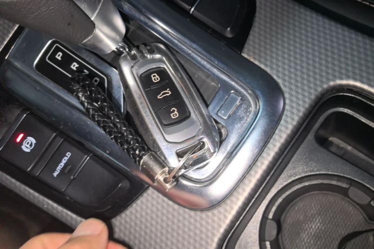 GEELY Emgrand GS 2016 immagine di auto #9