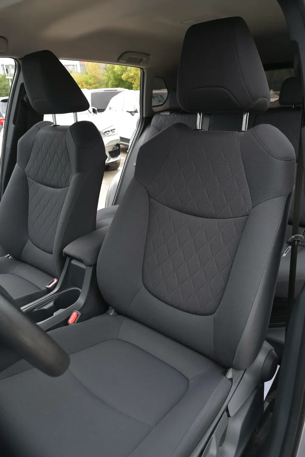 Toyota Corolla Cross 2024 car image #19