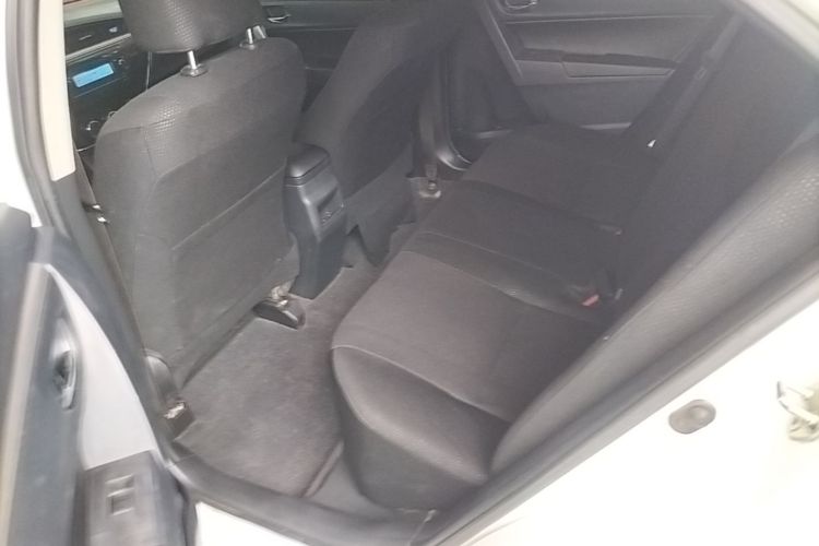 Toyota Corolla 2016 car image #17