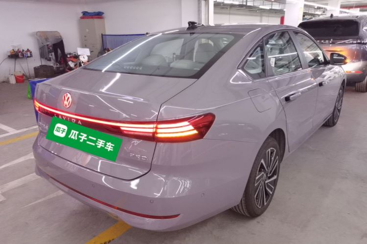 2025 car image #7