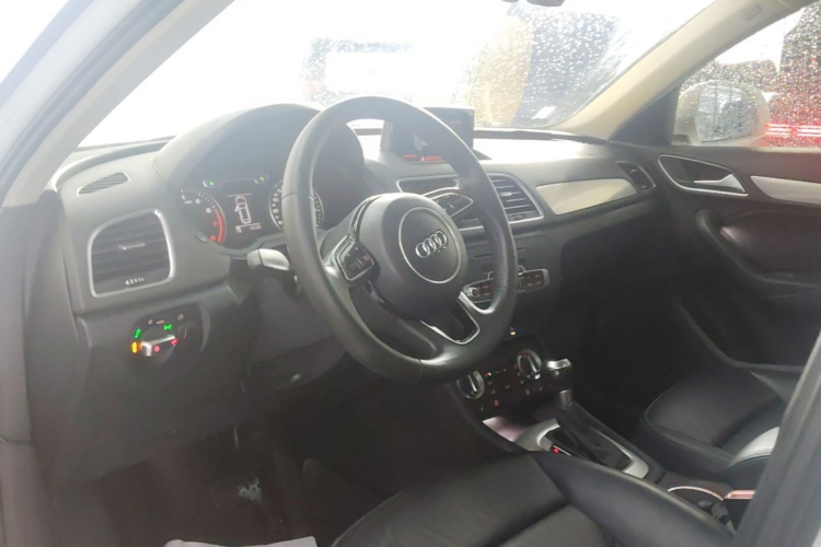 Audi Q3 2015 #10 Audi Q3 2015 immagine di auto #10
