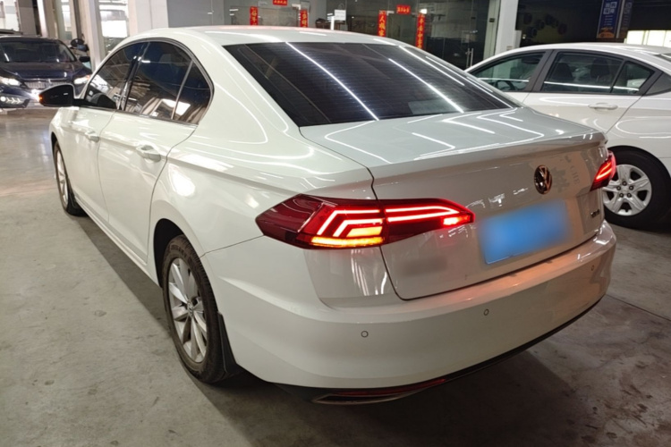 Volkswagen Bora 2019 imagen de coche #7