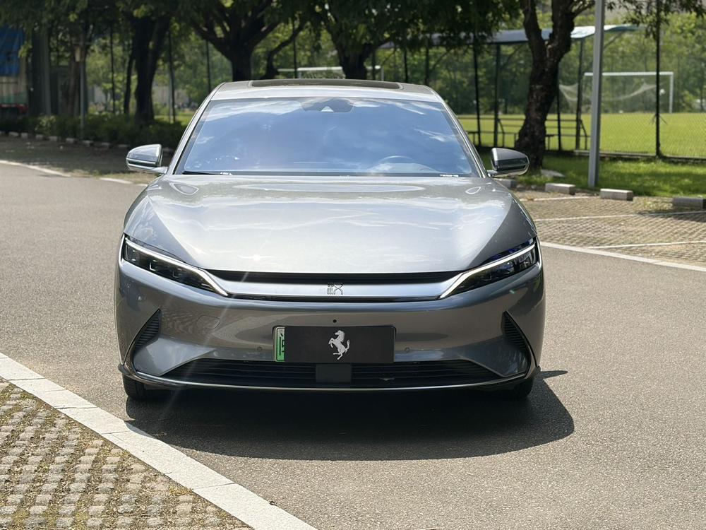 BYD Han 2022 car image #2
