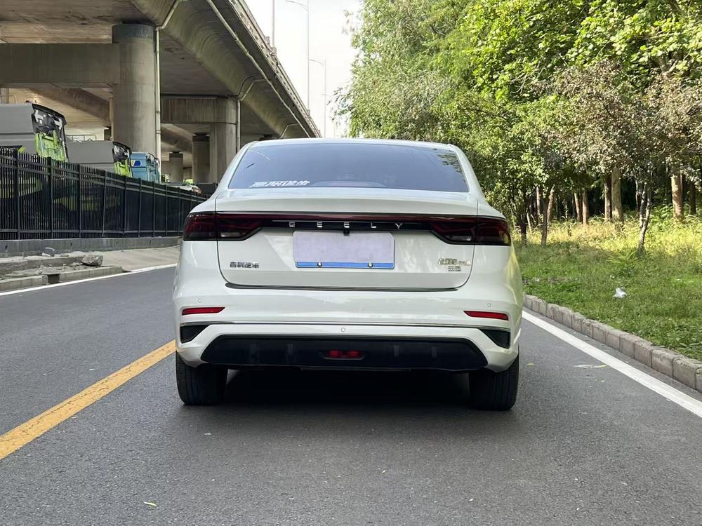 GEELY Emgrand 2022 #6 GEELY Emgrand 2022 imagen de coche #6
