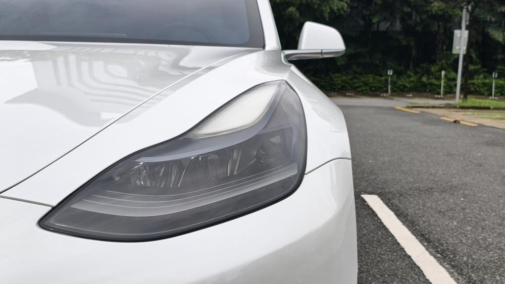 Tesla Model 3 2020 car image #8