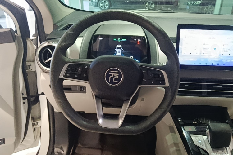BYD Yuan Pro 2023 car image #11