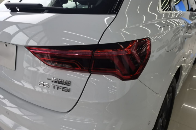 Audi Q3 2021 #8 Audi Q3 2021 car image #8