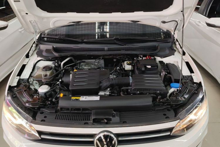 Volkswagen Polo 2022 car image #20