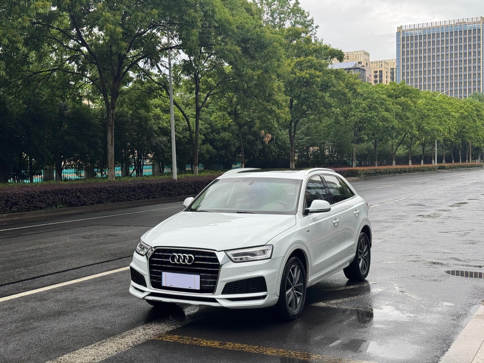 2019 car image 