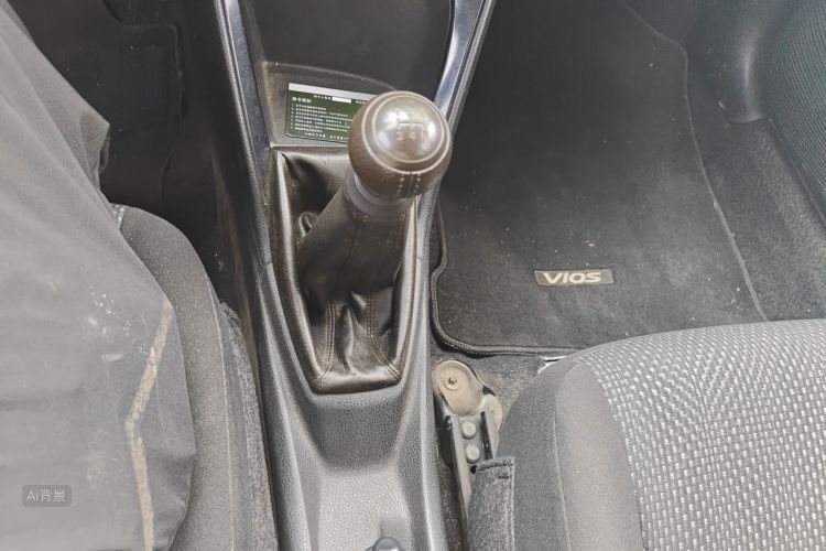 Toyota Vios 2016 car image #16
