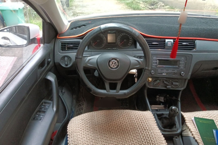 Volkswagen Santana 2019 #11 Volkswagen Santana 2019 car image #11