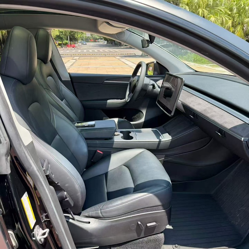 Tesla Model Y 2023 #6 Tesla Model Y 2023 car image #6