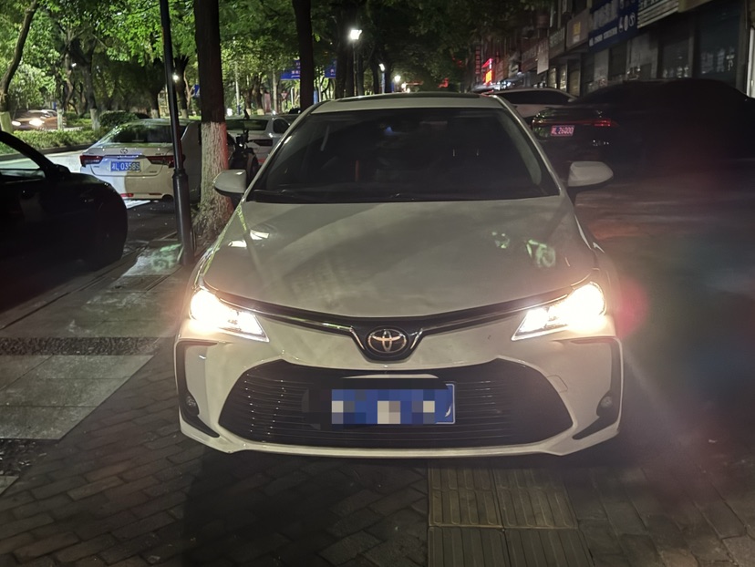 Toyota Corolla 2023 car image #2