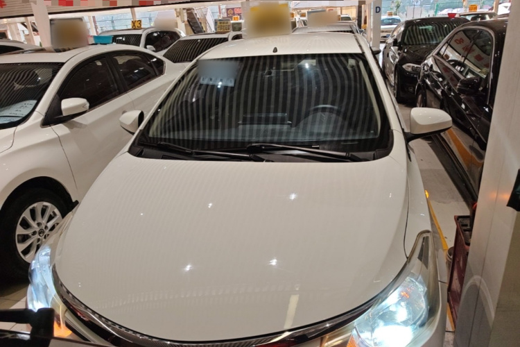 Toyota Vios 2016 #3 Toyota Vios 2016 изображение автомобиля #3
