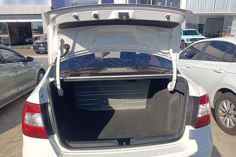 2016 #19 2016 car image #19