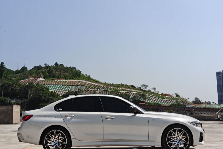BMW 3 Series 2020 car image #5