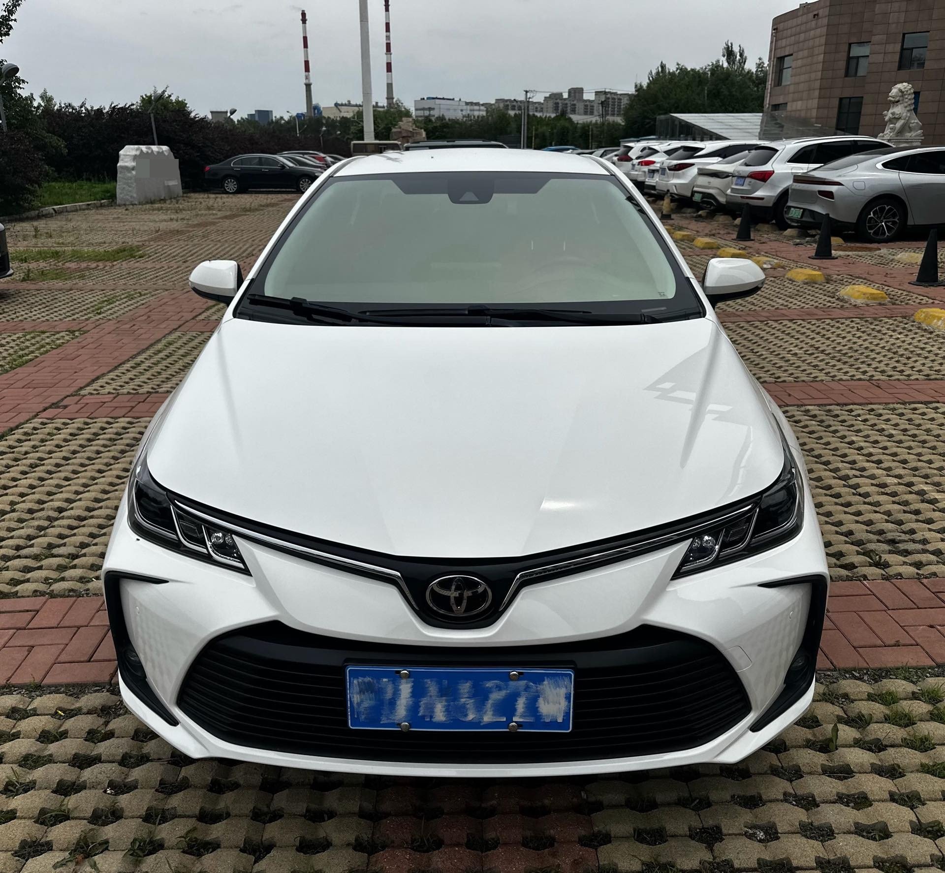 Toyota Corolla 2023 #2 Toyota Corolla 2023 صورة سيارة #2