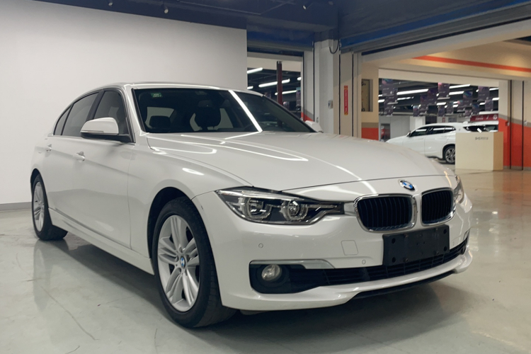 BMW 3 Series 2016 #8 BMW 3 Series 2016 car image #8