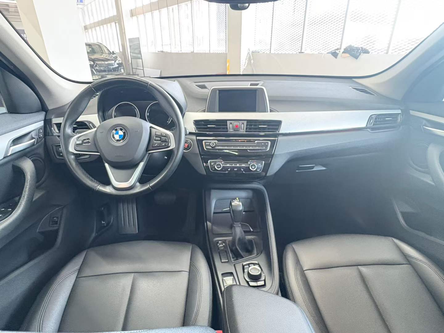 BMW X1 2018 #6 BMW X1 2018 image de voiture #6
