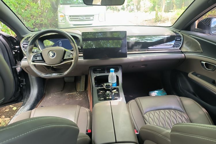 BYD Han 2021 car image #10