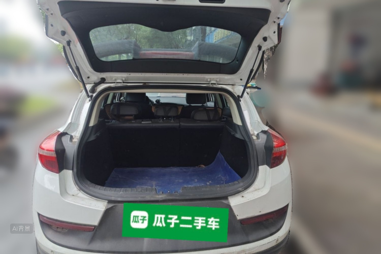 GEELY Emgrand GS 2018 car image #21