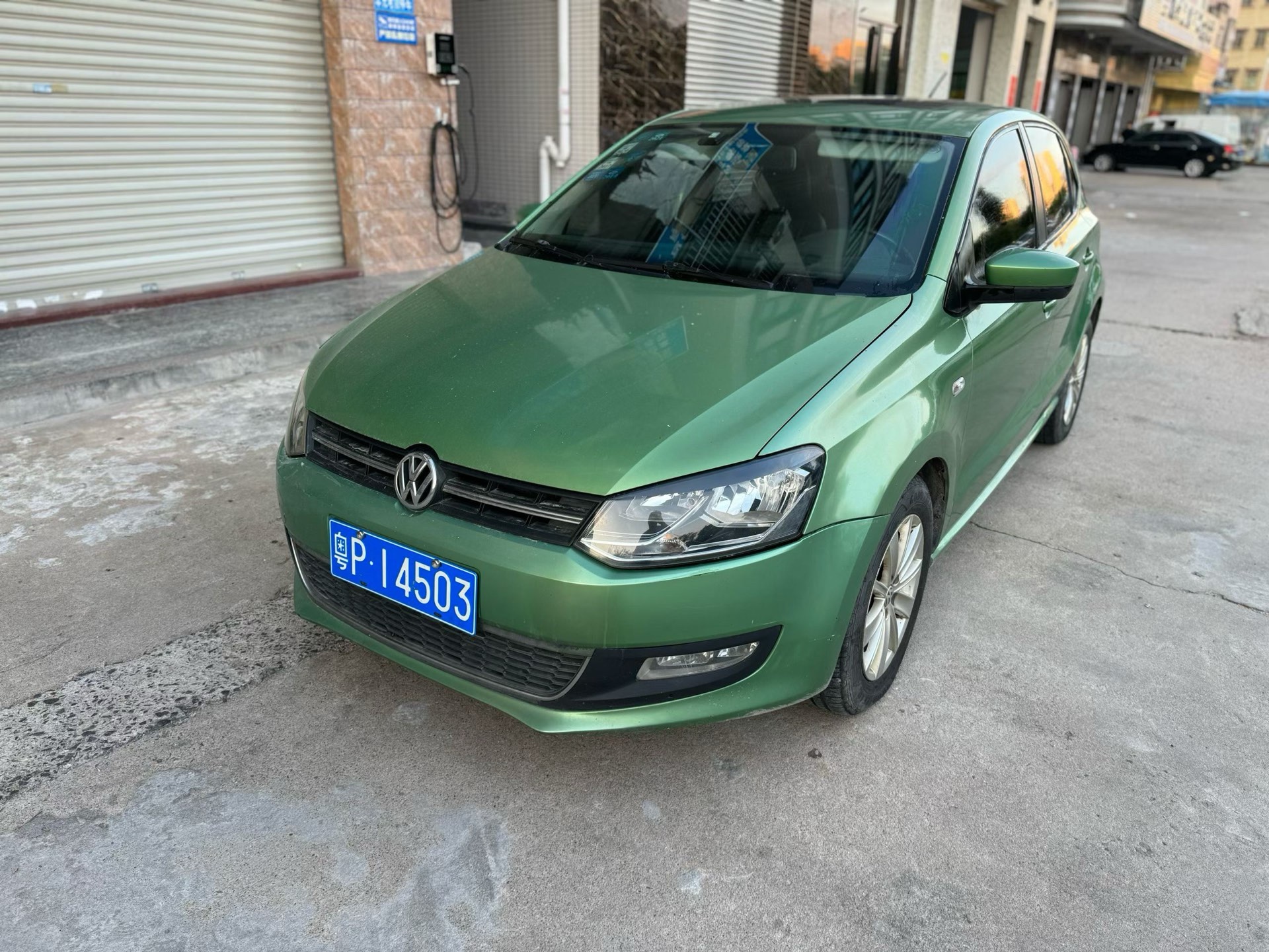 Volkswagen Polo 2013 Volkswagen Polo 2013 car image