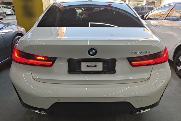 BMW 3 Series 2023 car image #4