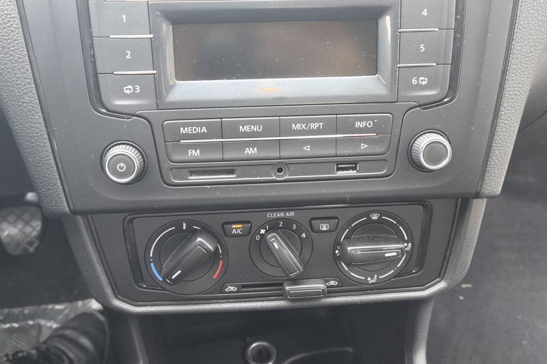 Volkswagen Santana 2018 #26 Volkswagen Santana 2018 car image #26