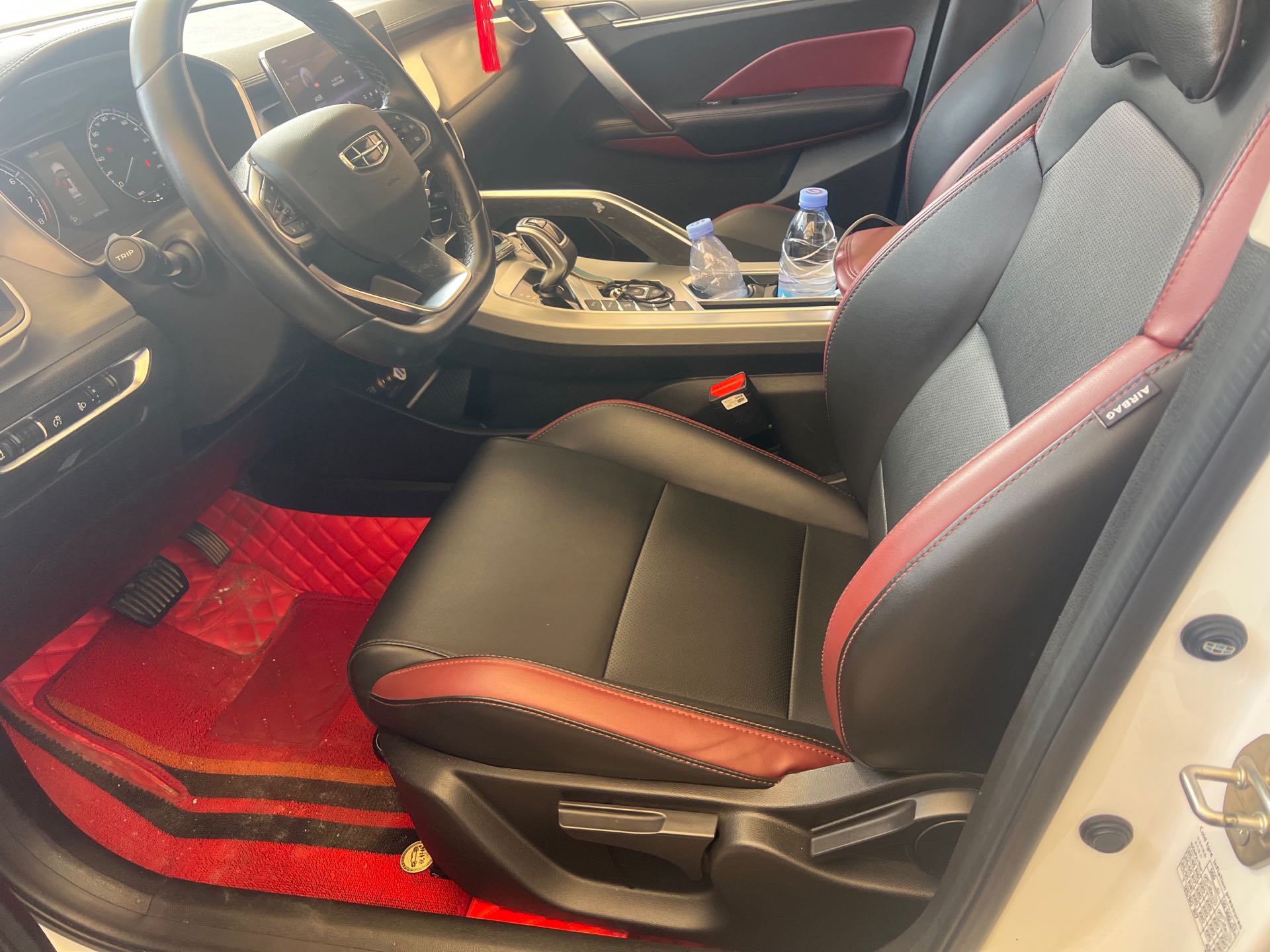 GEELY Coolray 2021 #4 GEELY Coolray 2021 imagem de carro #4