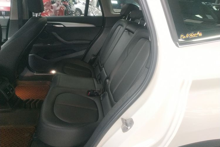 BMW X1 2017 #17 BMW X1 2017 car image #17