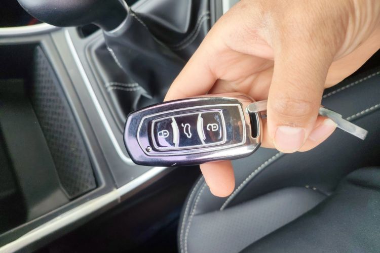 GEELY Vision X6 2019 #9 GEELY Vision X6 2019 car image #9