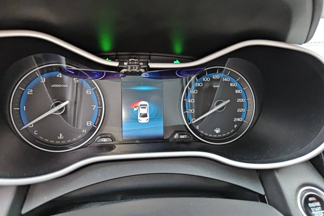 GEELY Emgrand 2019 #24 GEELY Emgrand 2019 car image #24