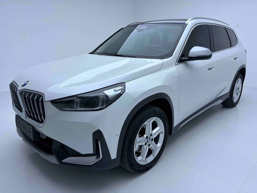 BMW X1 2023 car image 