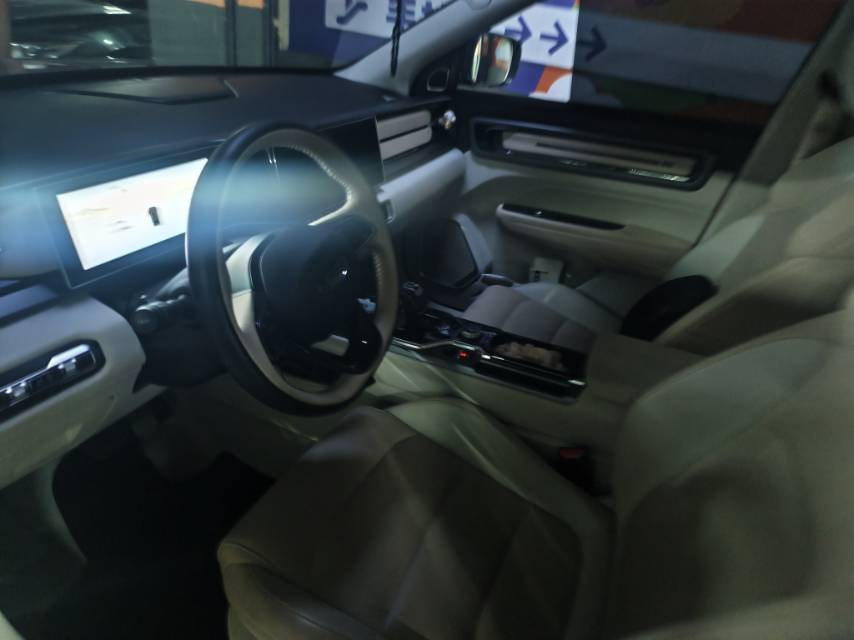 GEELY ICON 2023 car image #4