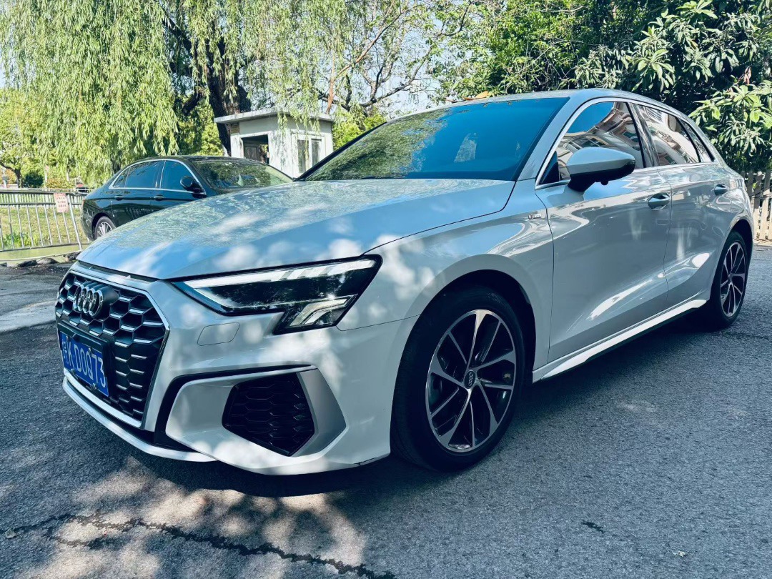 2022 2022 car image