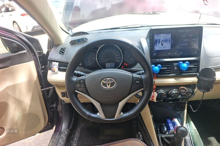 Toyota Vios 2015 car image #12