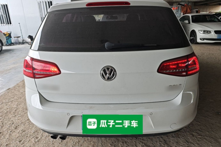 Volkswagen Golf 2016 car image #6