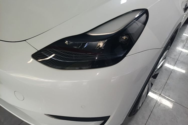 Tesla Model Y 2022 #23 Tesla Model Y 2022 car image #23