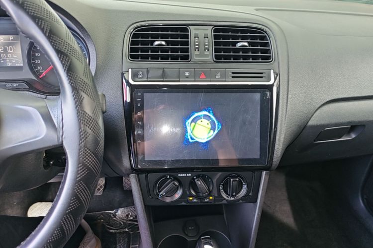 Volkswagen Polo 2019 #13 Volkswagen Polo 2019 car image #13