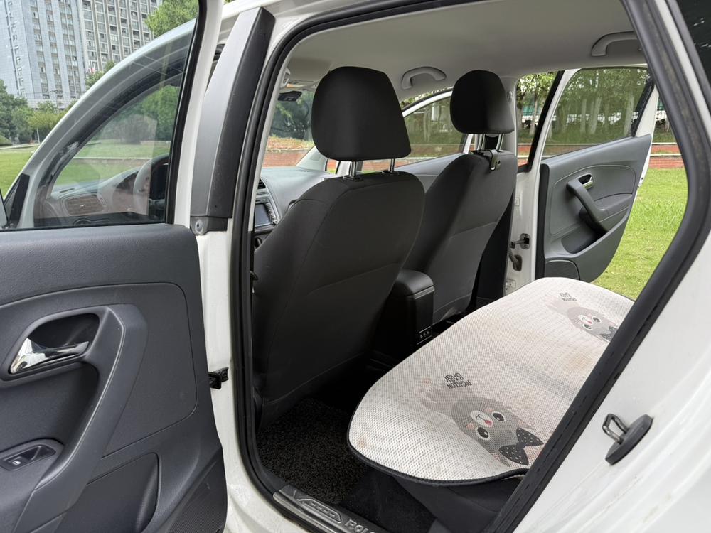 Volkswagen Polo 2016 #18 Volkswagen Polo 2016 car image #18