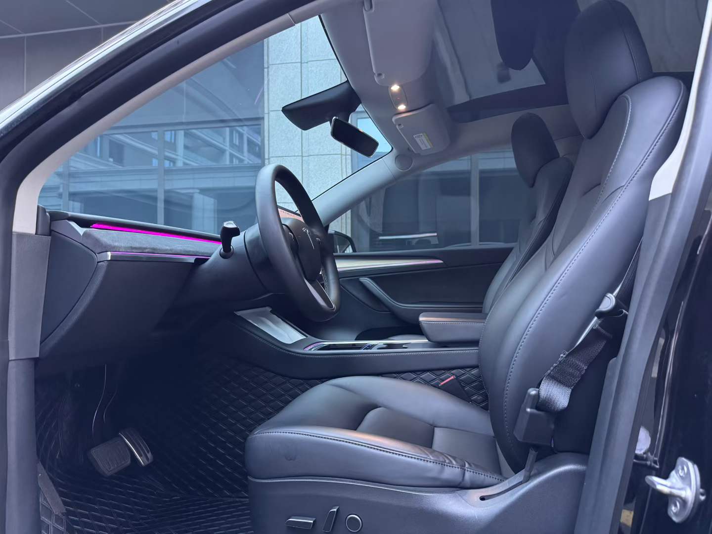 Tesla Model Y 2021 #5 Tesla Model Y 2021 immagine di auto #5