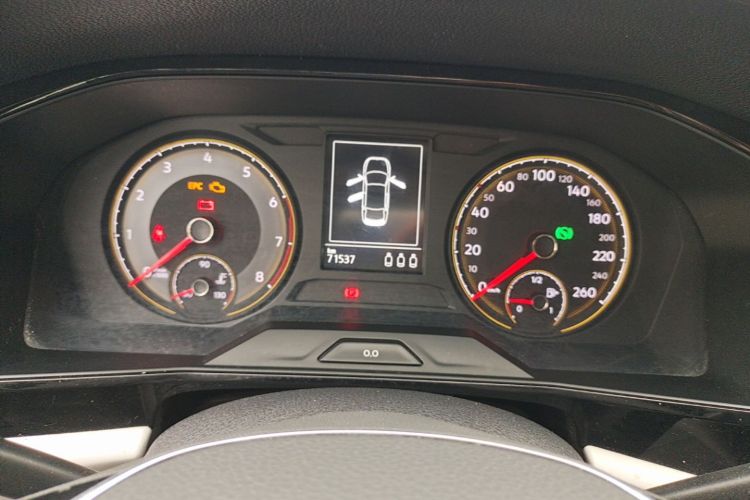 Volkswagen Lavida 2019 car image #12